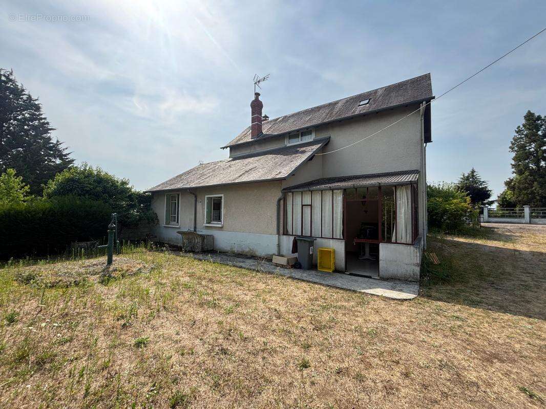 Maison à SELLES-SUR-CHER