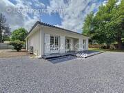 Maison à BLANQUEFORT