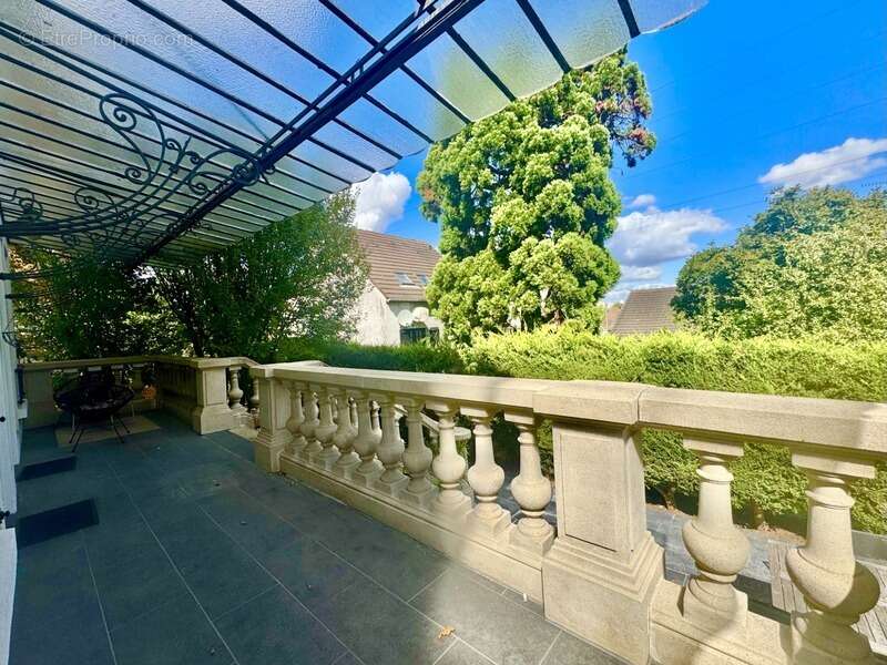 Maison à VILLEMOMBLE