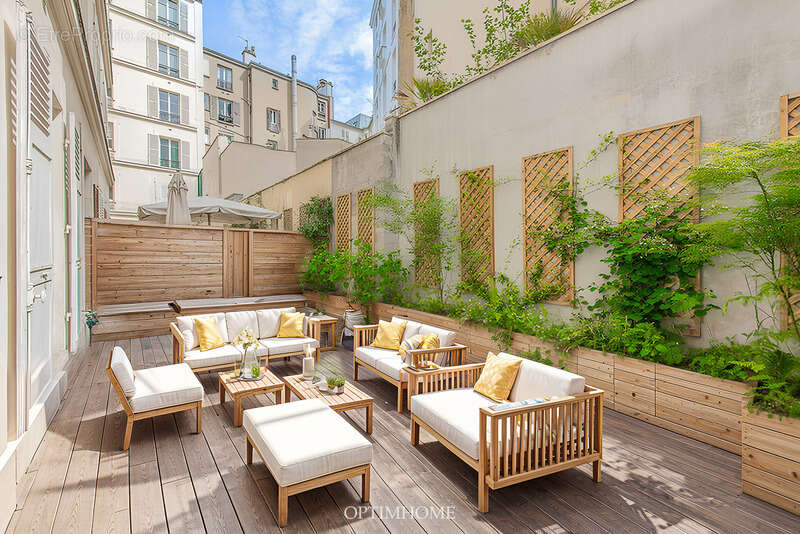 Appartement à PARIS-7E