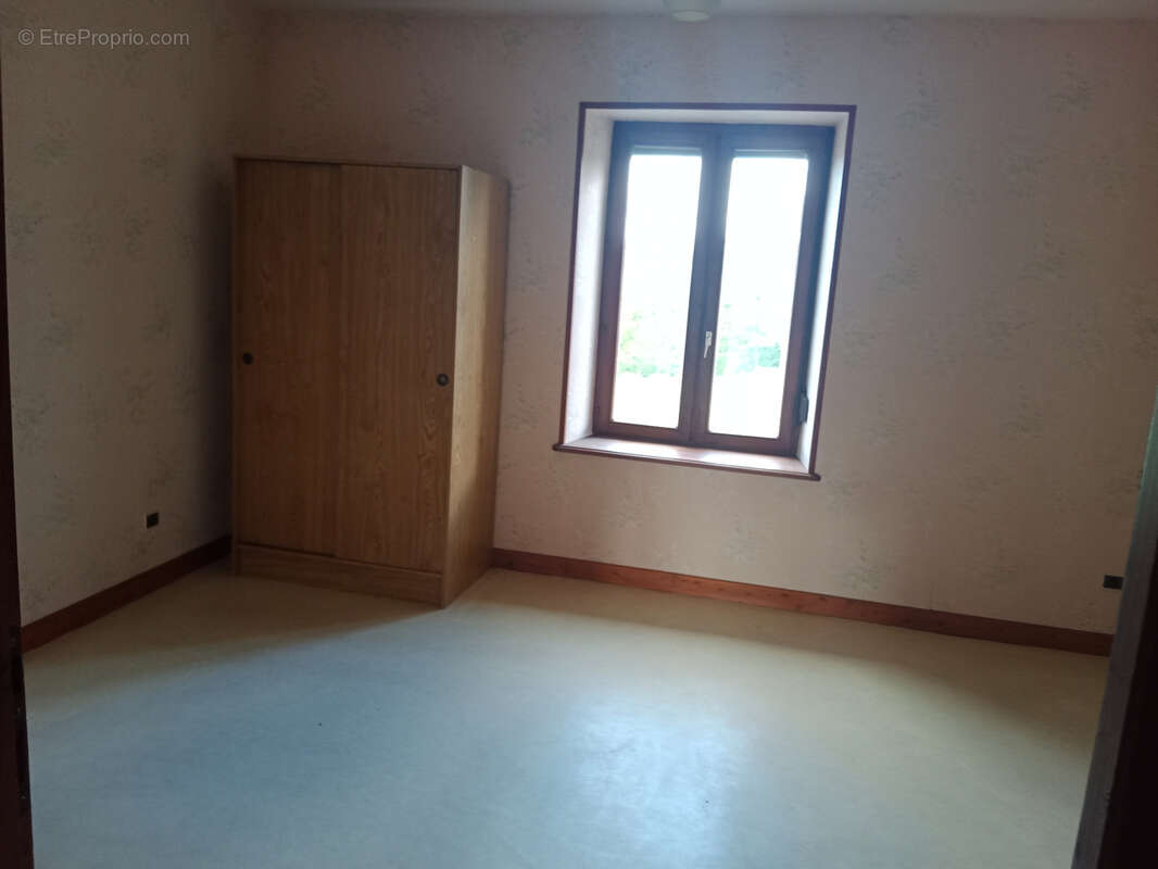 Maison à FONTAINE-LES-LUXEUIL