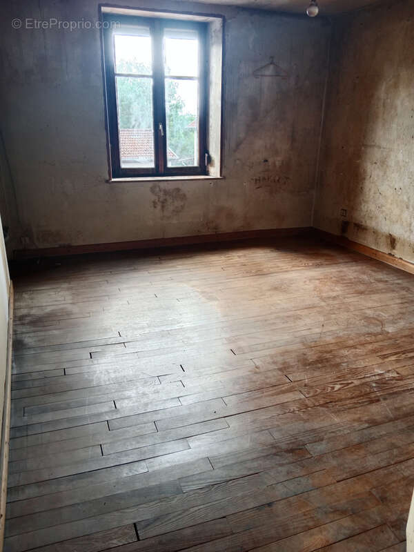 Maison à FONTAINE-LES-LUXEUIL