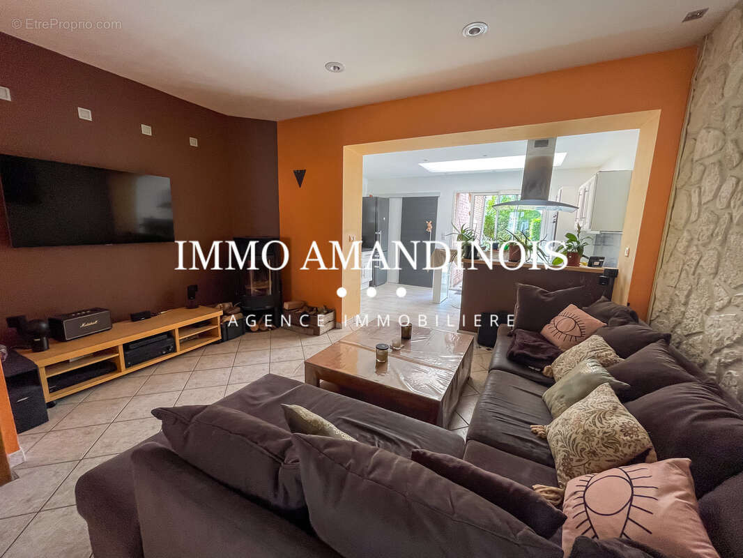 Maison à SAINT-AMAND-LES-EAUX