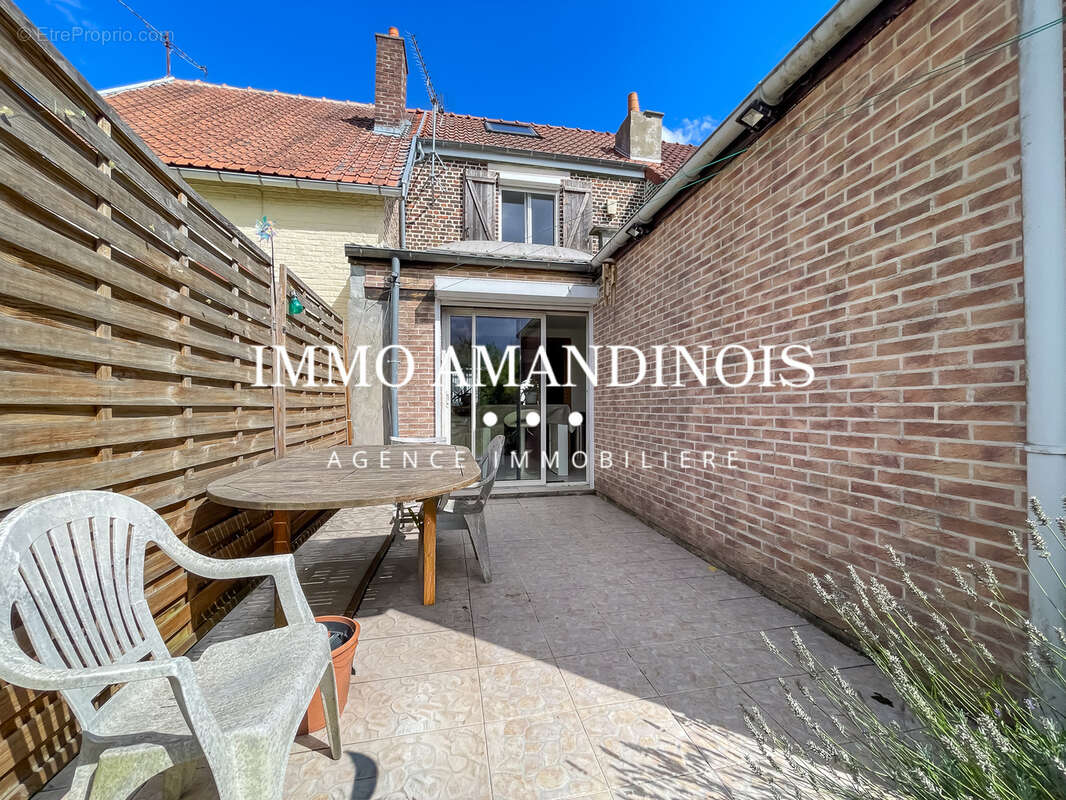 Maison à SAINT-AMAND-LES-EAUX