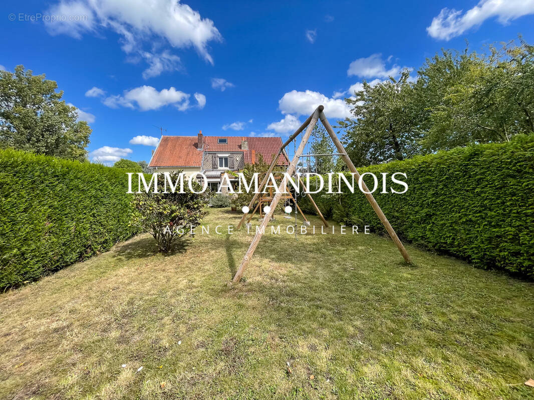 Maison à SAINT-AMAND-LES-EAUX