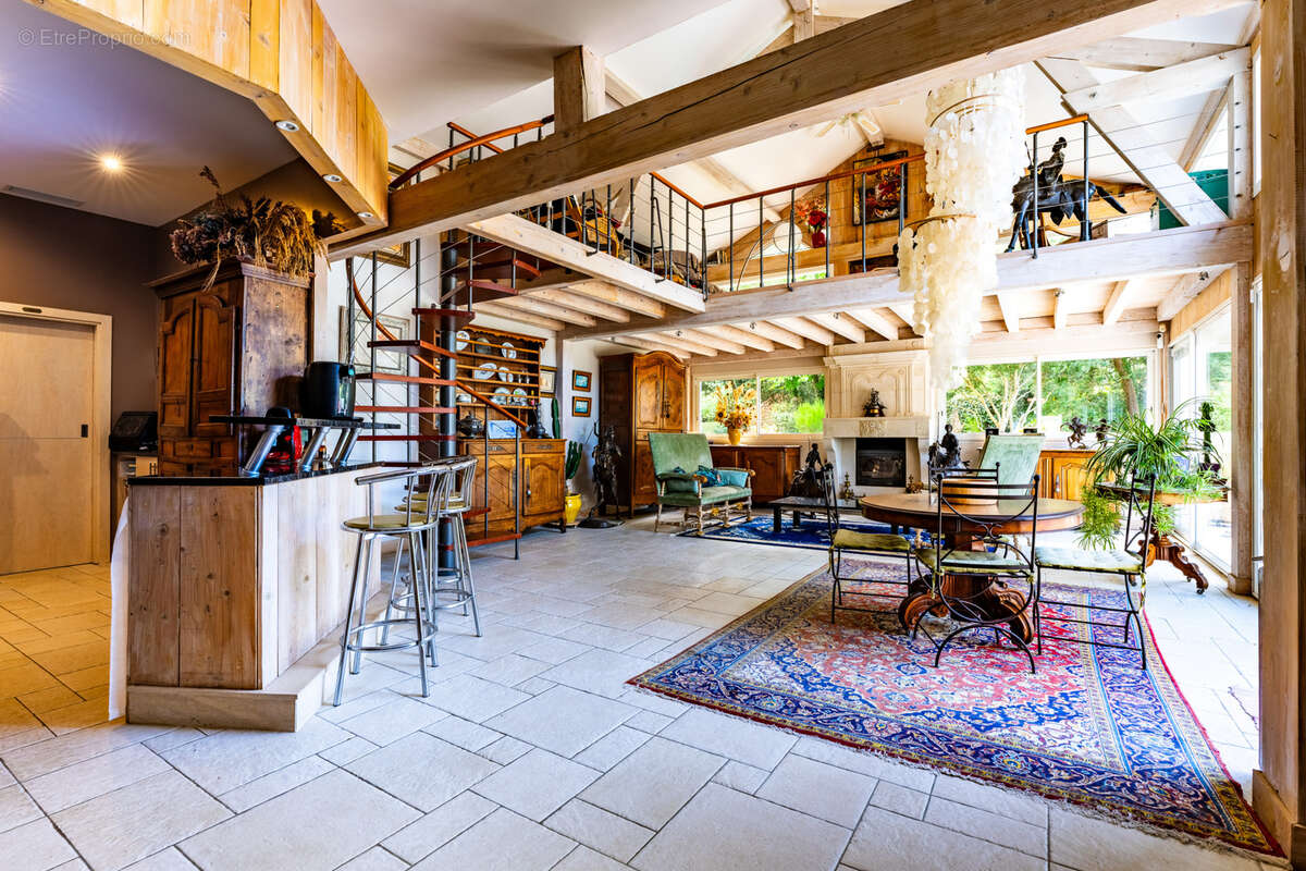 Maison à SAINT-PALAIS-SUR-MER