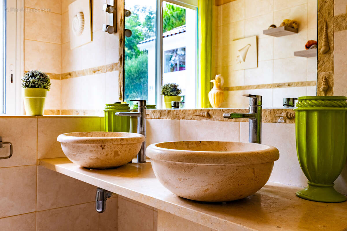 Maison à SAINT-PALAIS-SUR-MER