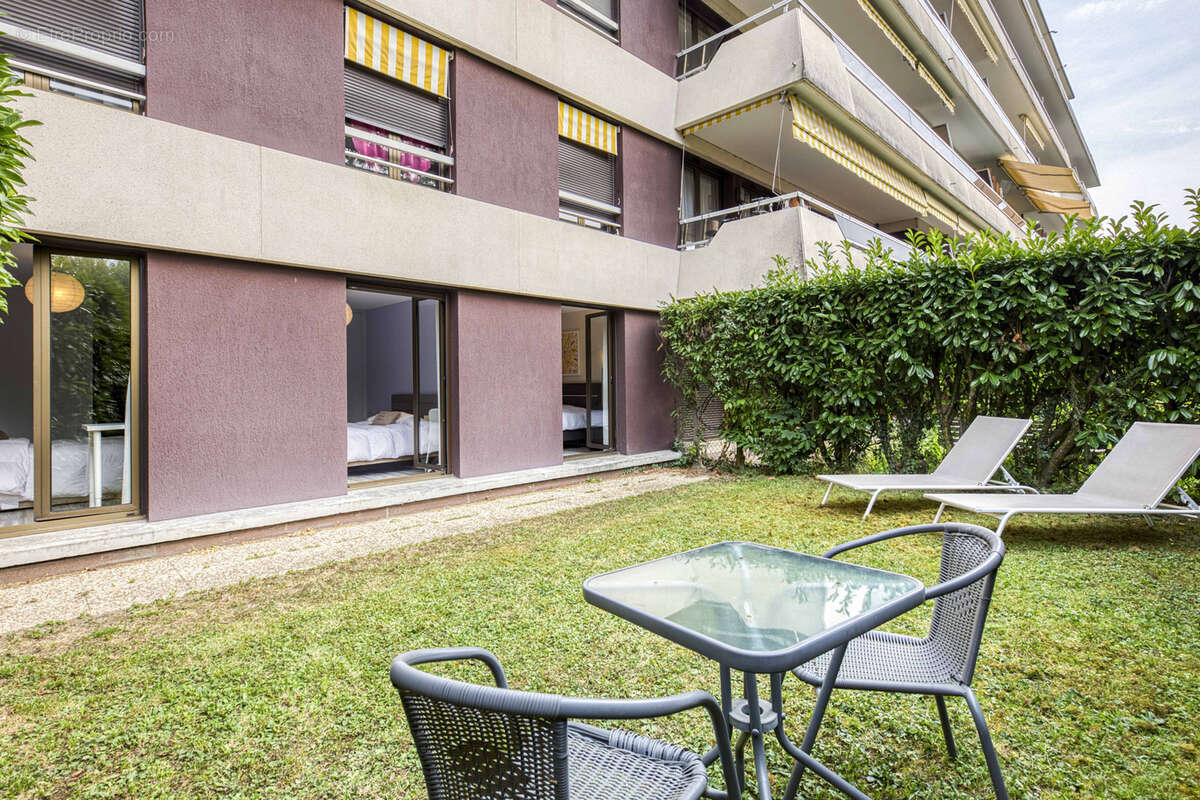 Appartement à FERNEY-VOLTAIRE