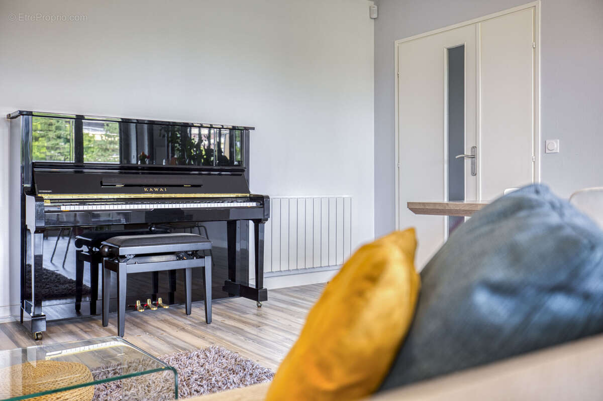 Appartement à FERNEY-VOLTAIRE