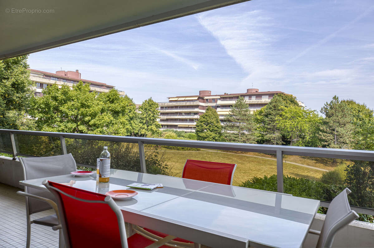 Appartement à FERNEY-VOLTAIRE