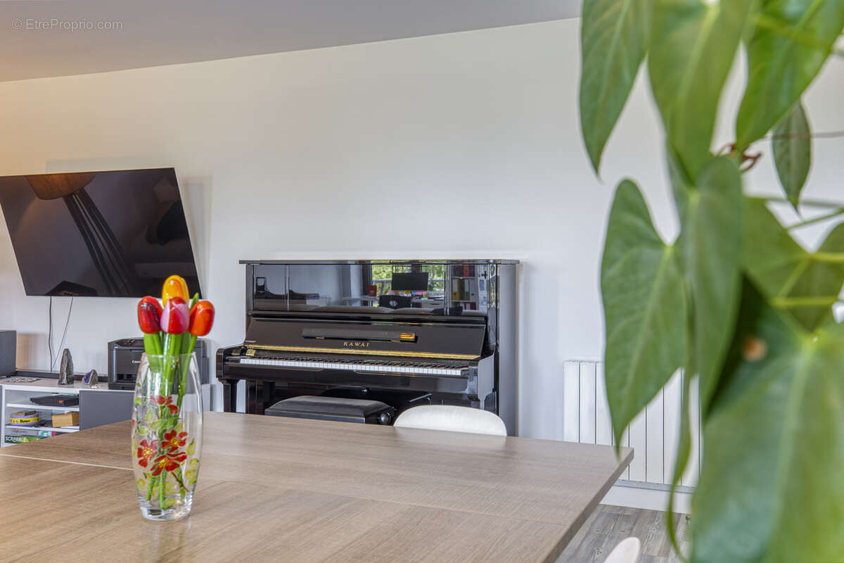 Appartement à FERNEY-VOLTAIRE