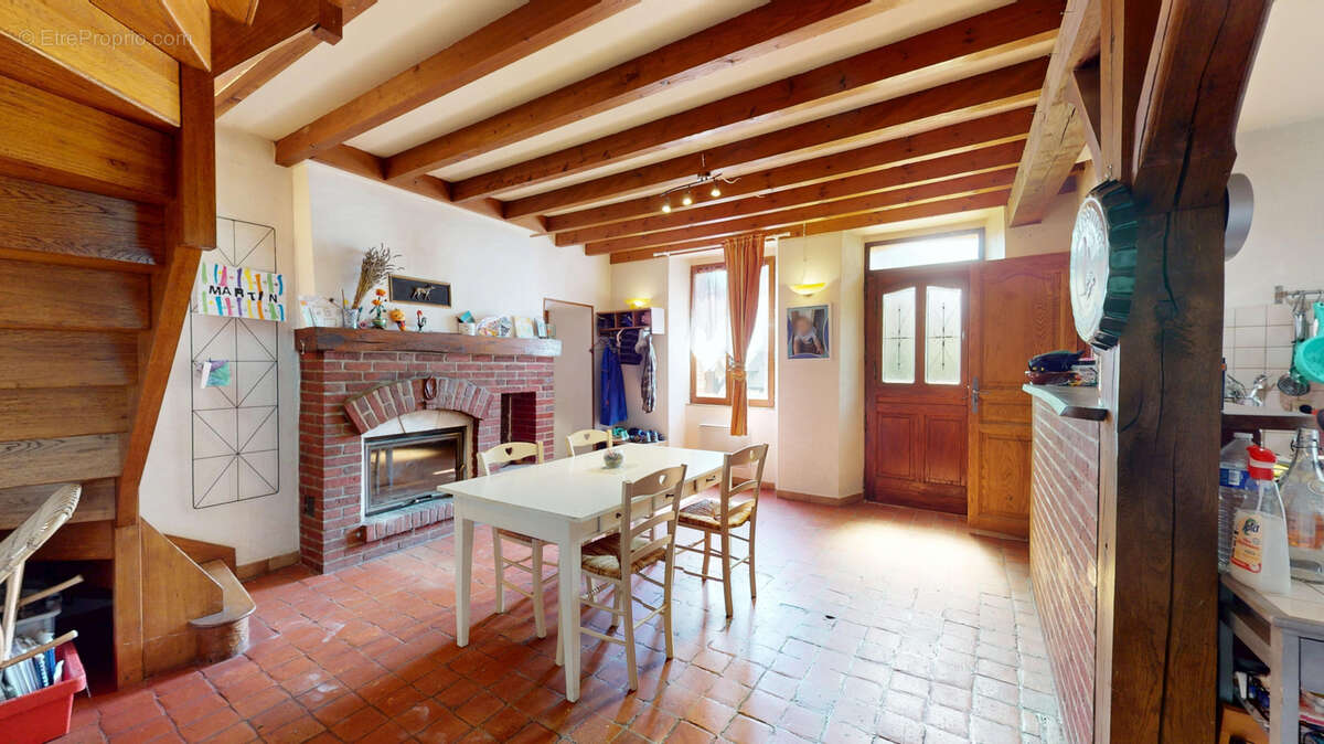 Maison à AIX-EN-OTHE