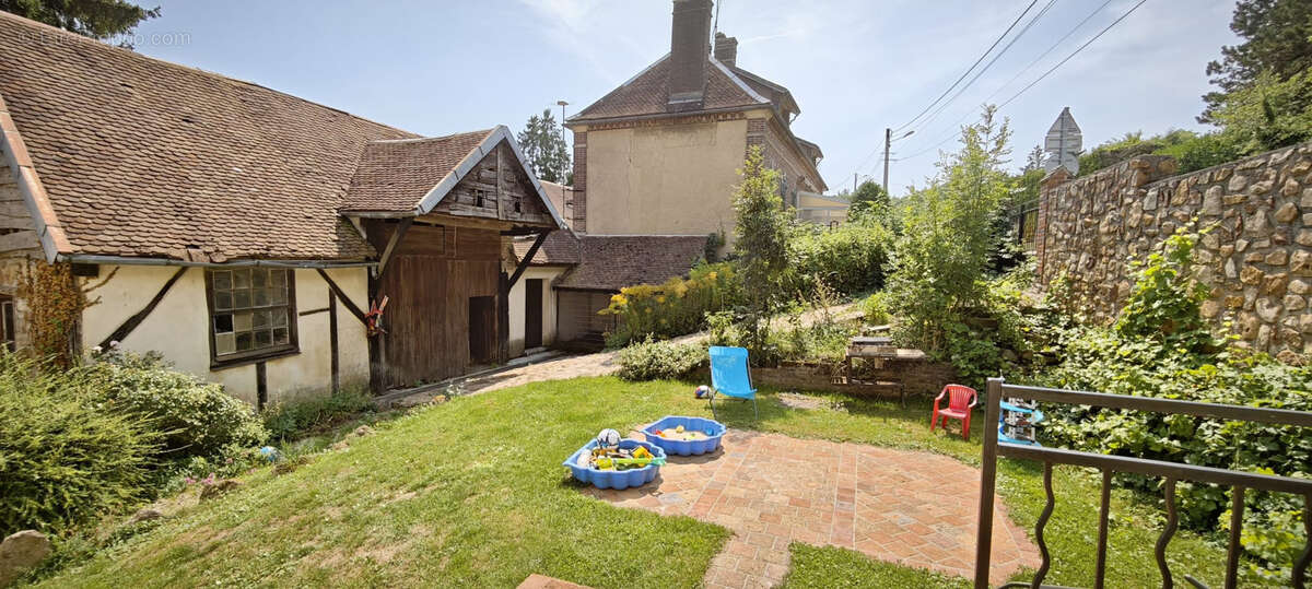 Maison à AIX-EN-OTHE