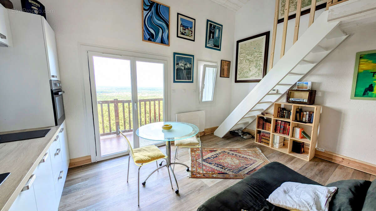 Maison à LAROQUE-DES-ALBERES