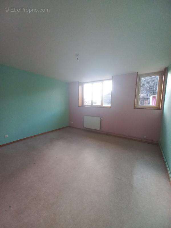 Maison à PONT-A-VENDIN