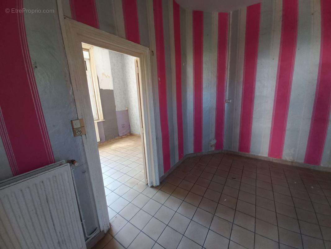 Maison à COURCELLES-LES-LENS