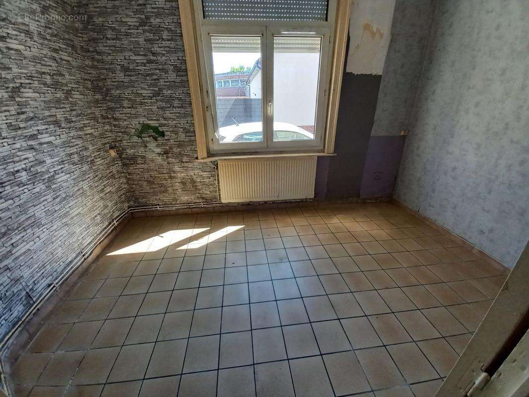 Maison à COURCELLES-LES-LENS