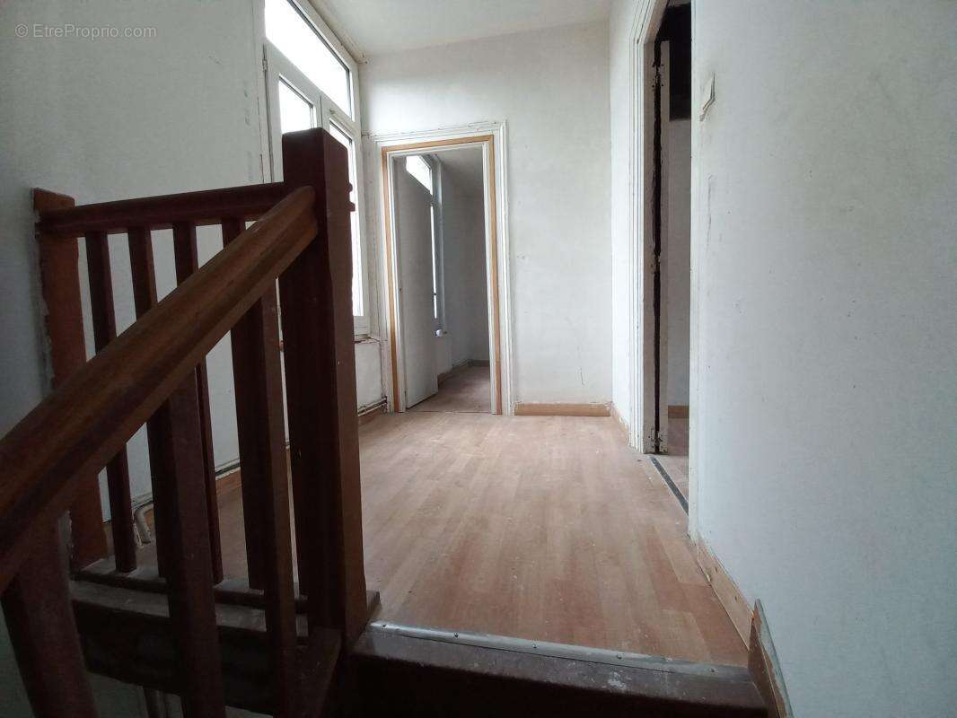 Maison à COURCELLES-LES-LENS