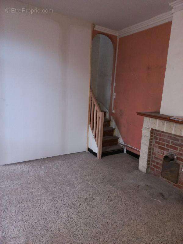 Maison à MARLES-LES-MINES