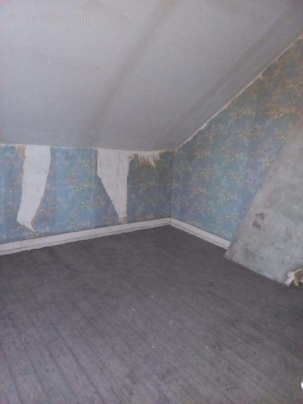 Maison à MARLES-LES-MINES