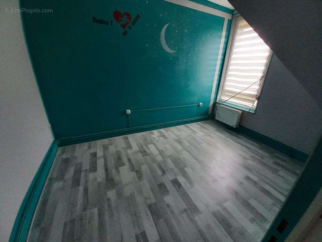 Maison à COURCELLES-LES-LENS