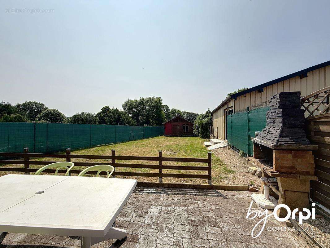 Maison à SAINT-ELOY-LES-MINES