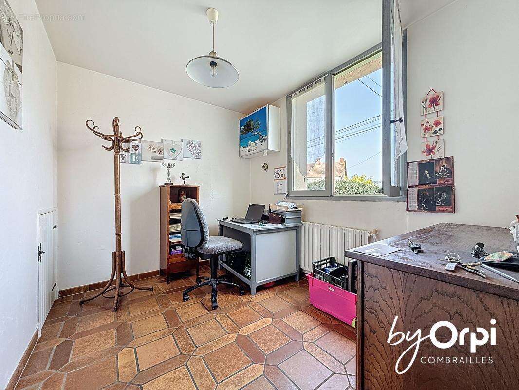 Maison à SAINT-ELOY-LES-MINES