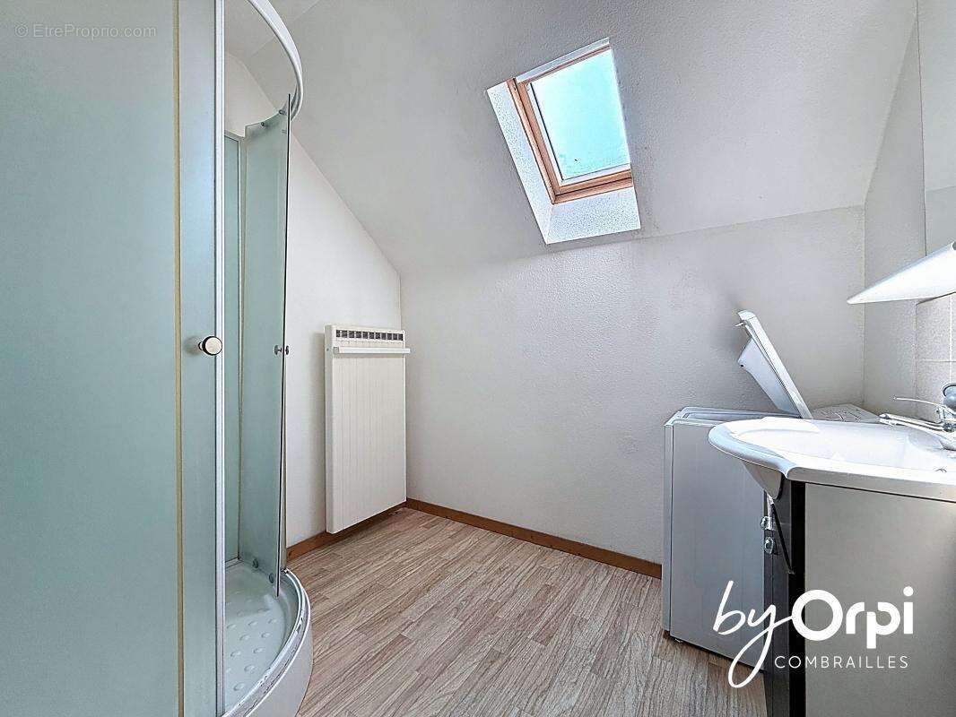 Maison à SAINT-ELOY-LES-MINES