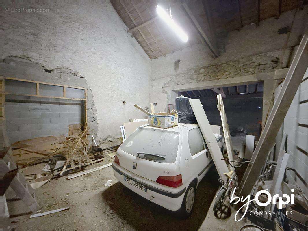 Maison à SAINT-ELOY-LES-MINES