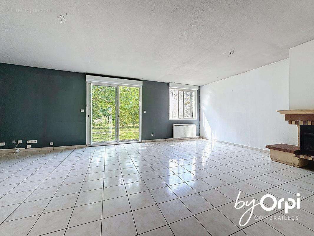 Maison à SAINT-ELOY-LES-MINES