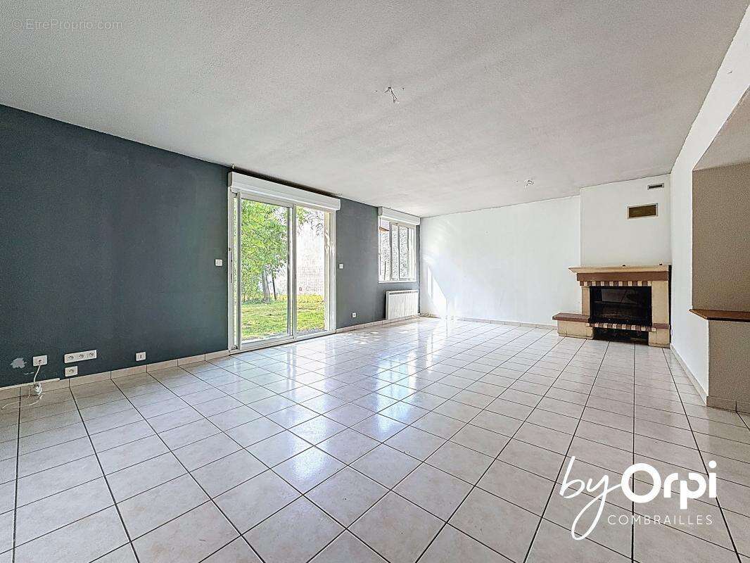 Maison à SAINT-ELOY-LES-MINES