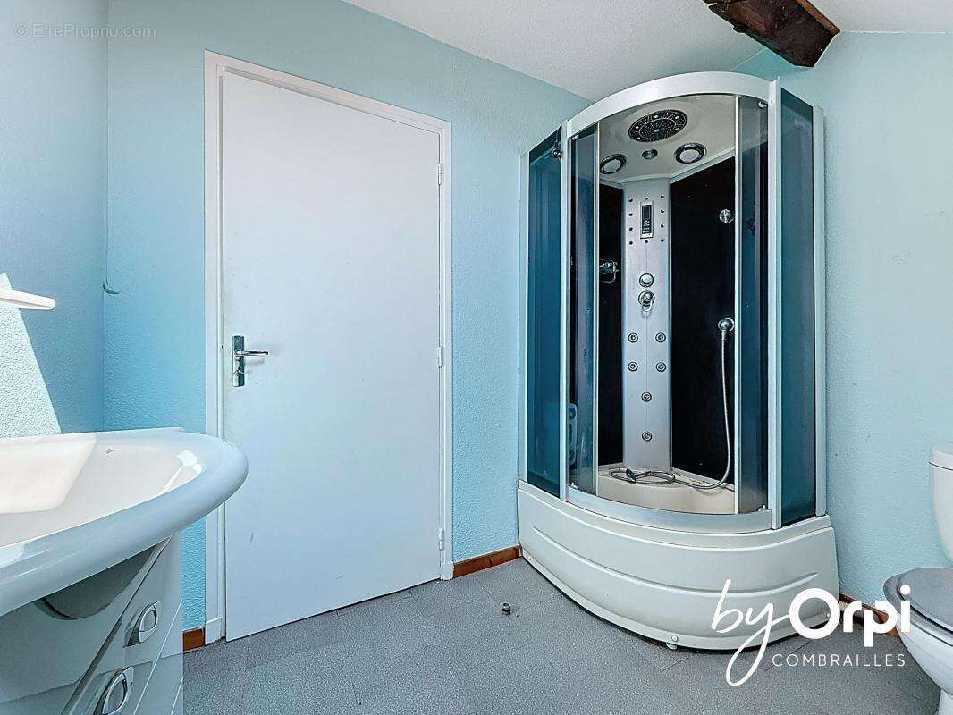 Maison à SAINT-ELOY-LES-MINES