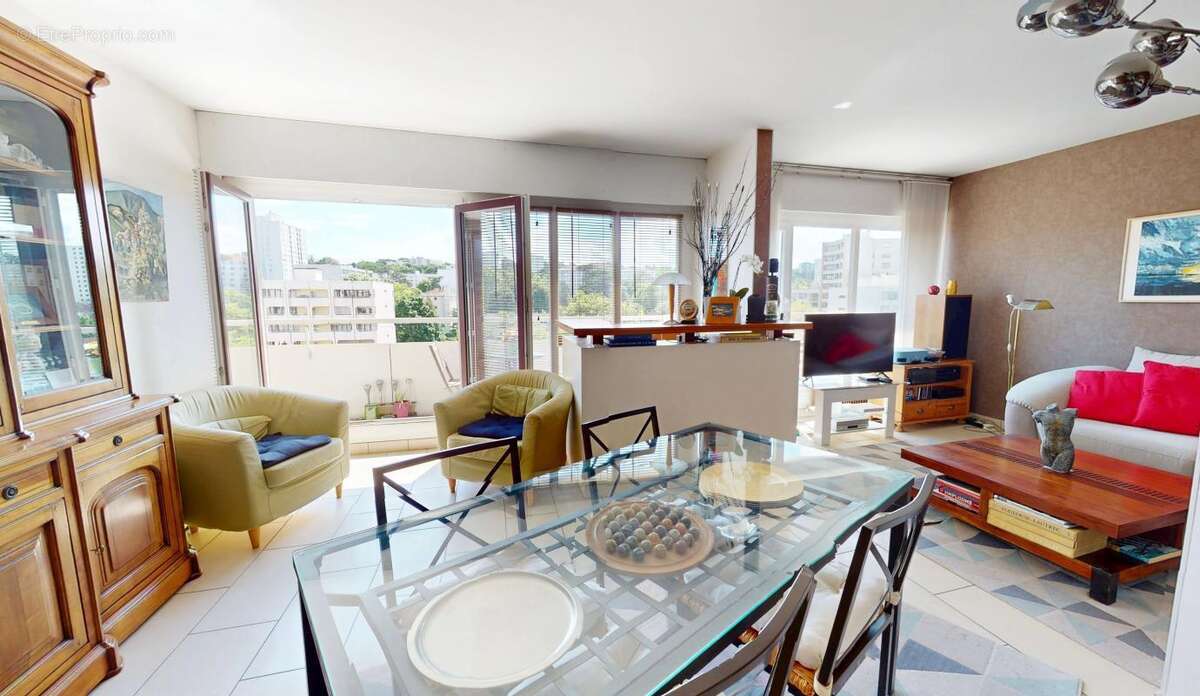 Appartement à LYON-9E