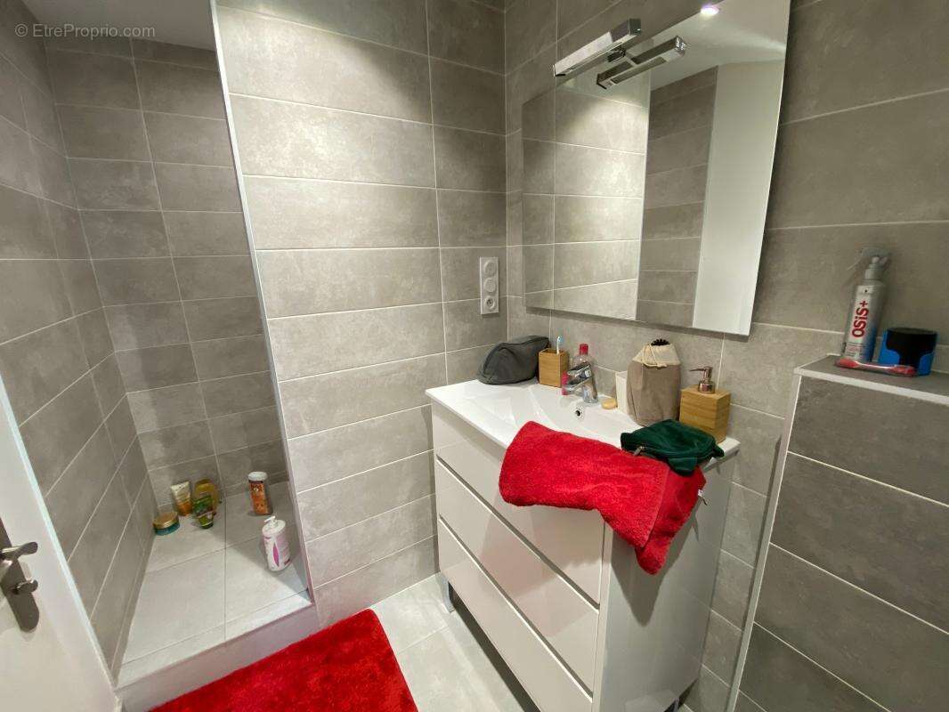 Maison à FONTAINES-SAINT-MARTIN