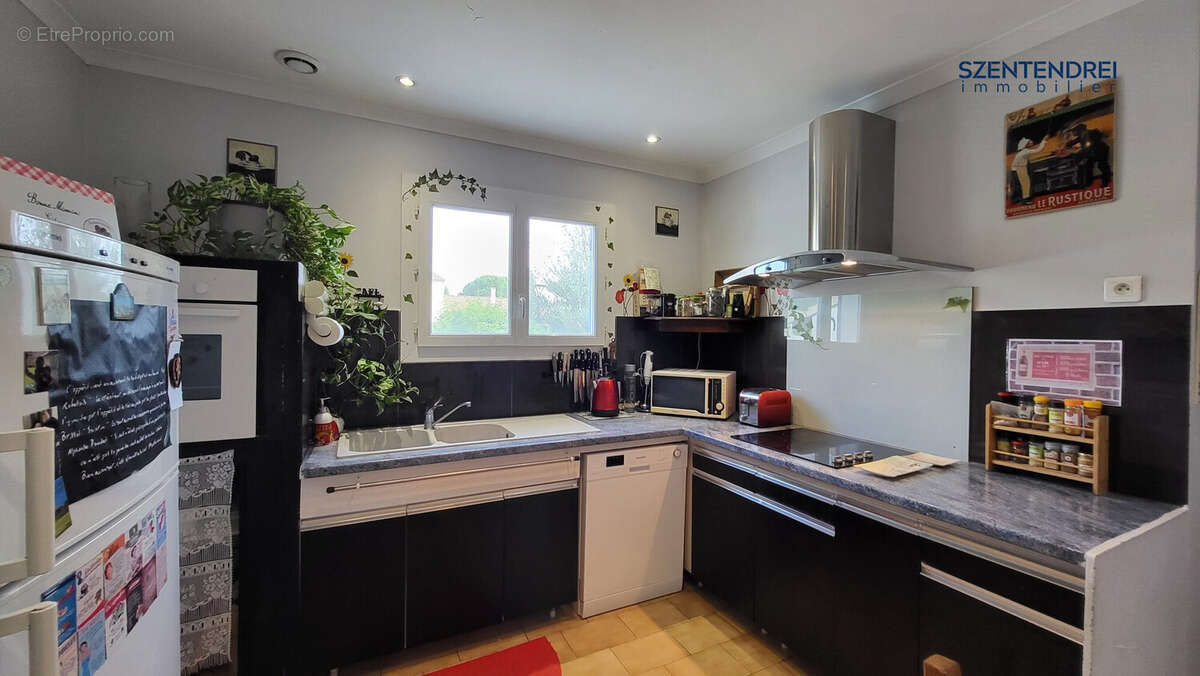 Maison à vendre Marsillargues SZENTENDREI immobilier  - Maison à MARSILLARGUES