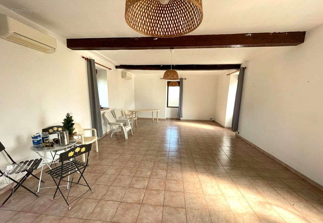 Maison à HAUTEFAGE-LA-TOUR