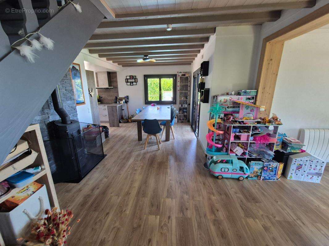 Maison à BONS-EN-CHABLAIS