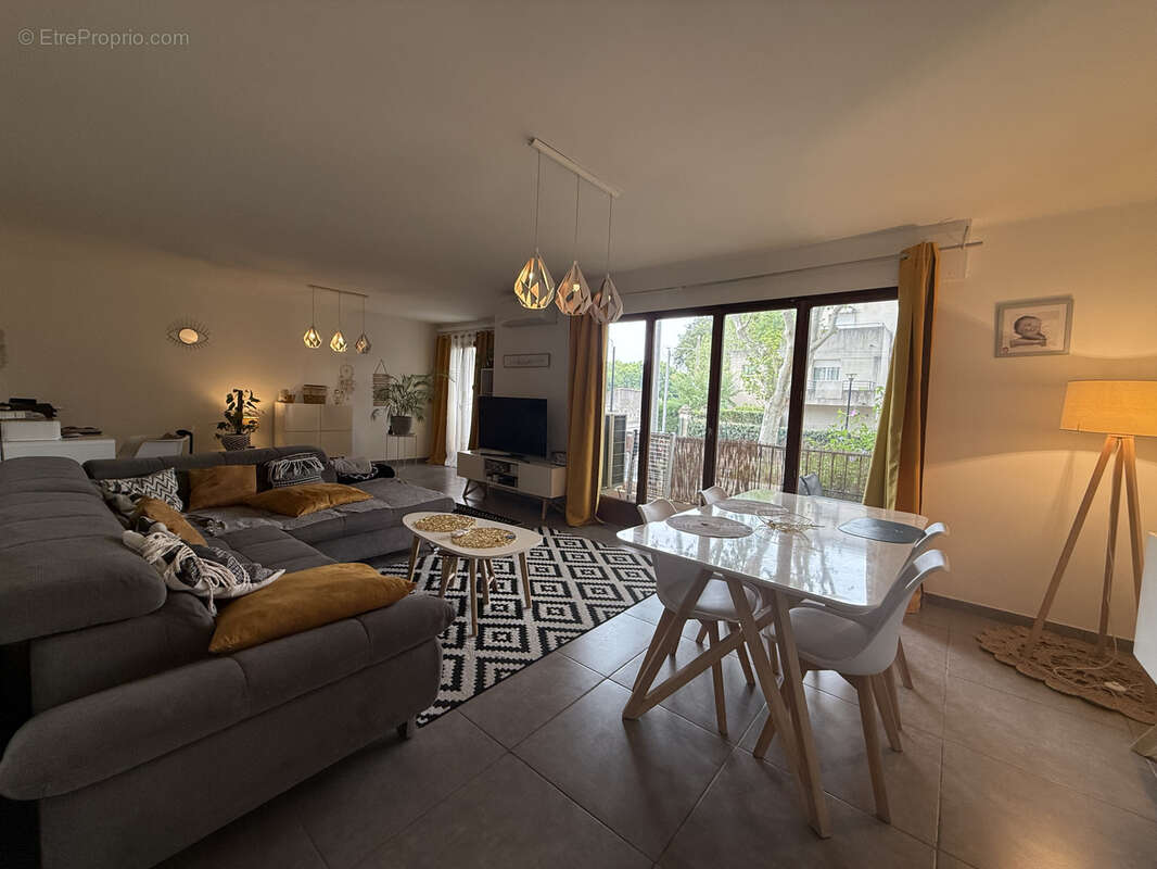 Appartement à NIMES