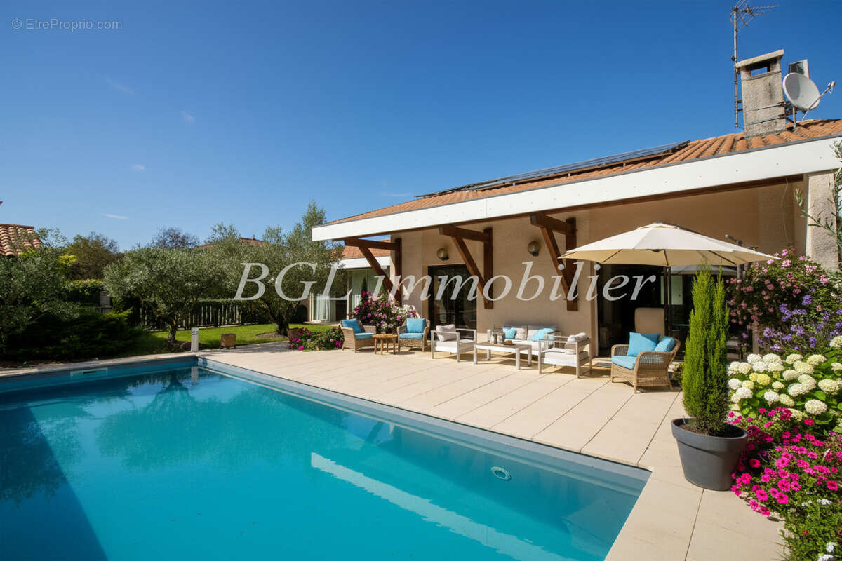 Maison à GUJAN-MESTRAS