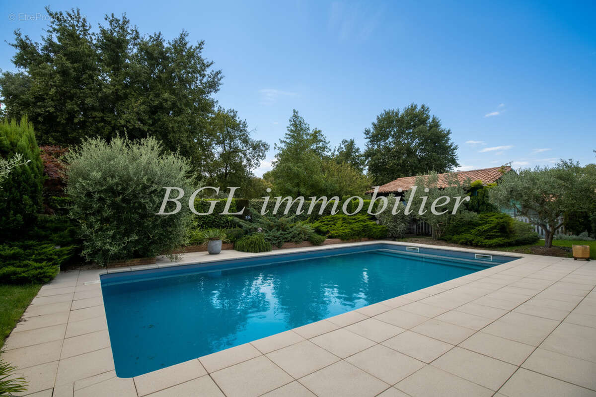 Maison à GUJAN-MESTRAS