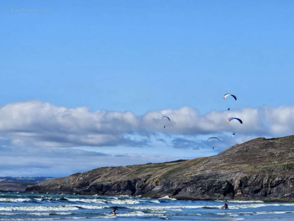 Maison à PLONEVEZ-PORZAY