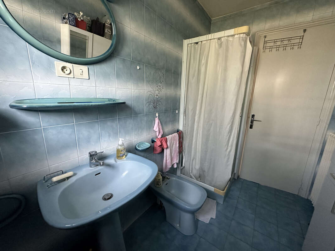 Maison à SAINT-HOSTIEN