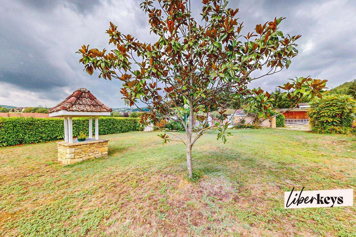 Maison à SAINT-MARCEL-BEL-ACCUEIL