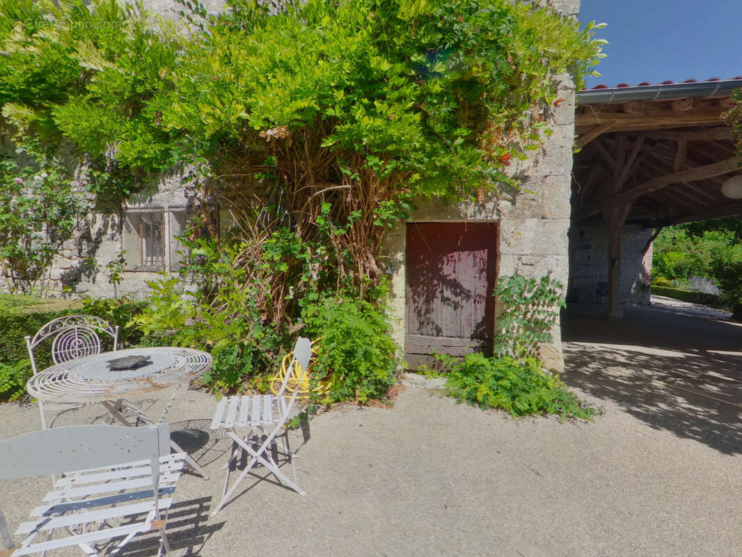 Maison à PENNE-D&#039;AGENAIS