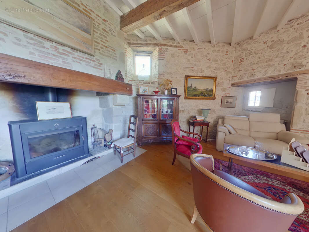 Maison à PENNE-D&#039;AGENAIS