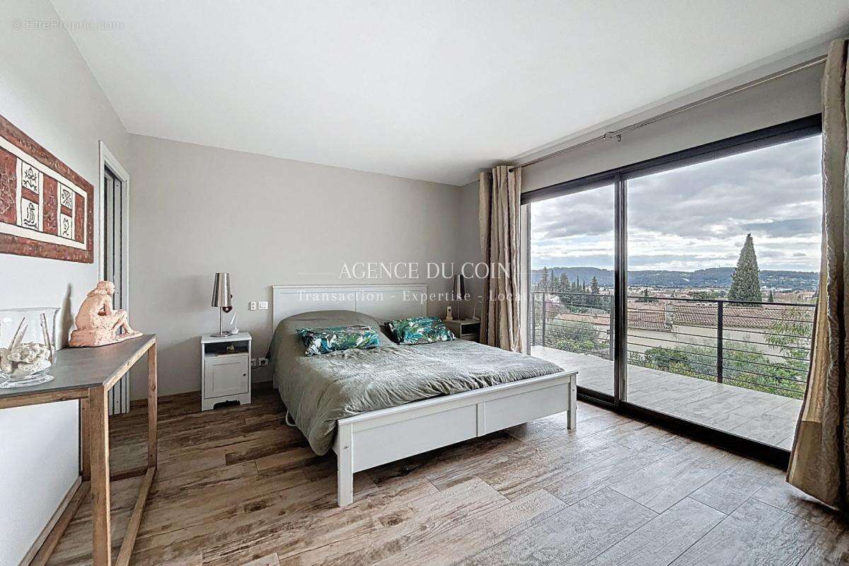 Maison à DRAGUIGNAN