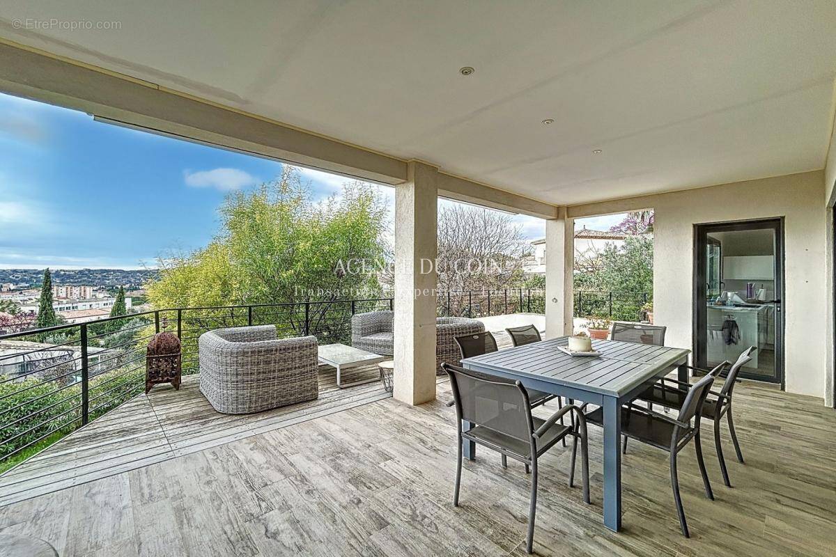 Maison à DRAGUIGNAN