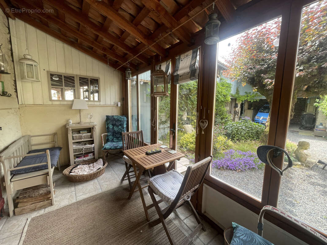 Maison à SAINT-JEAN-DE-SAUVES