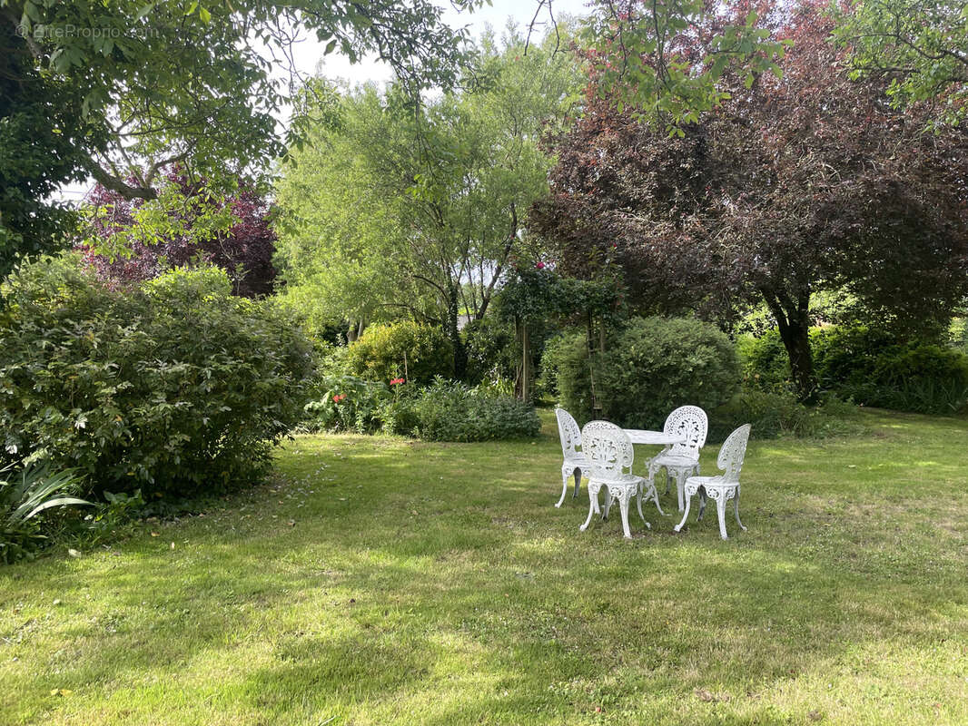 Maison à SAINT-JEAN-DE-SAUVES