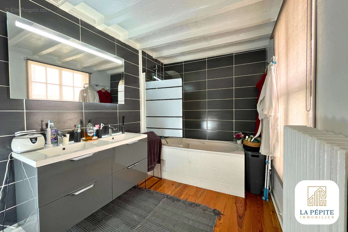 Maison à VALENCIENNES